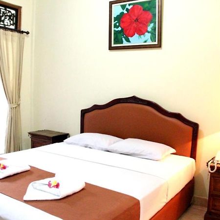 Hotel Puri Nusantara Kuta Lombok Exterior foto
