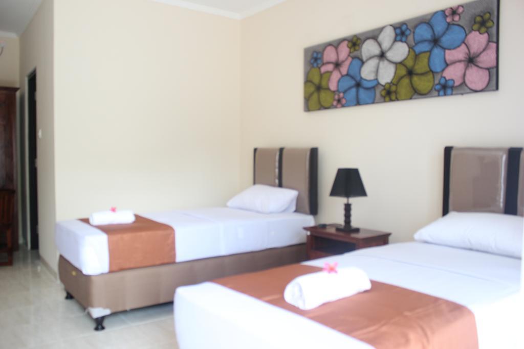 Hotel Puri Nusantara Kuta Lombok Exterior foto