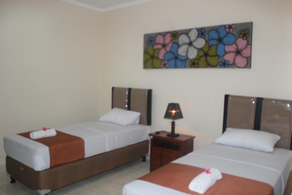 Hotel Puri Nusantara Kuta Lombok Exterior foto