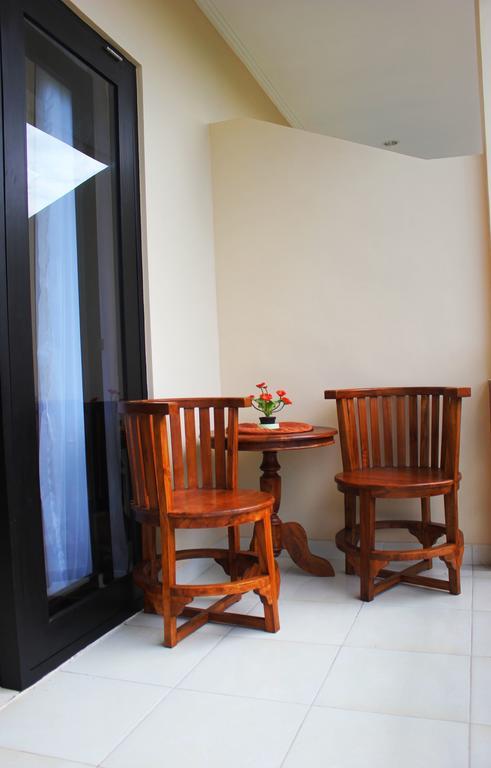 Hotel Puri Nusantara Kuta Lombok Exterior foto